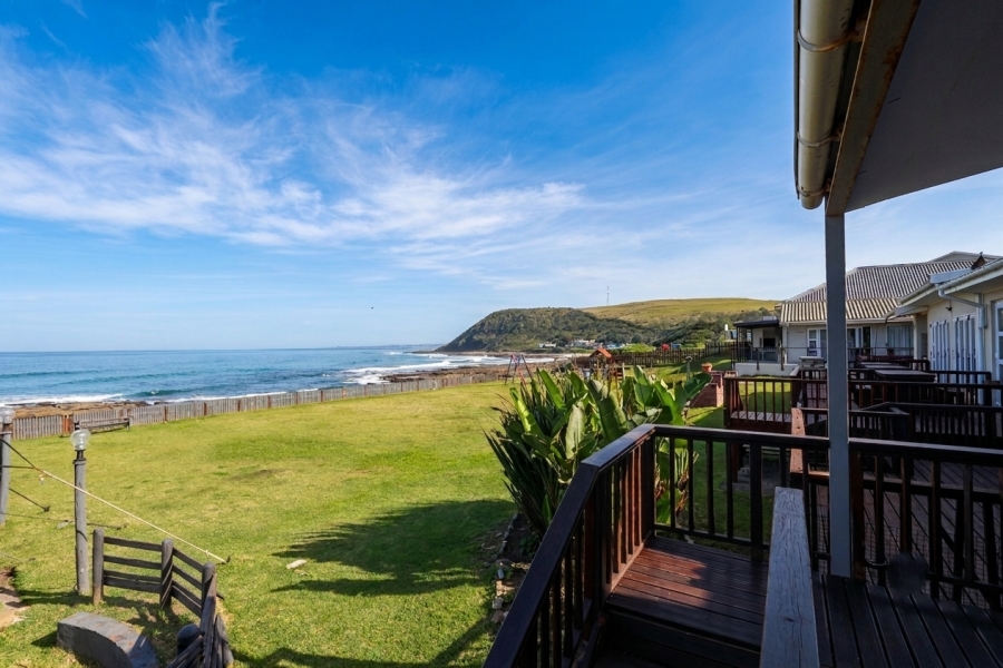 4 Bedroom Property for Sale in Haga Haga Eastern Cape